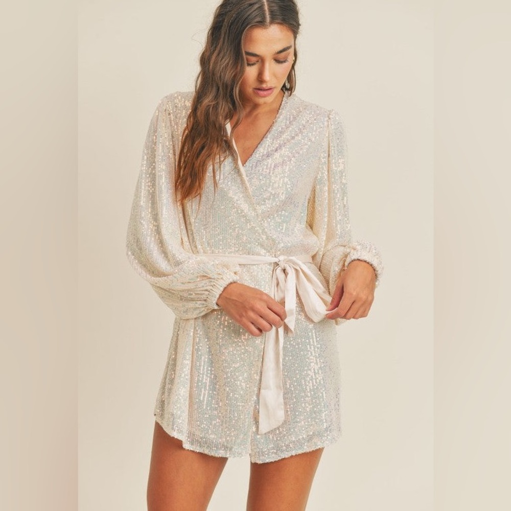 White Midnight In Paris Sequin Wrap Dress  Size Small